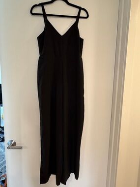 Madewell Black jumpsuit with V-Neck
